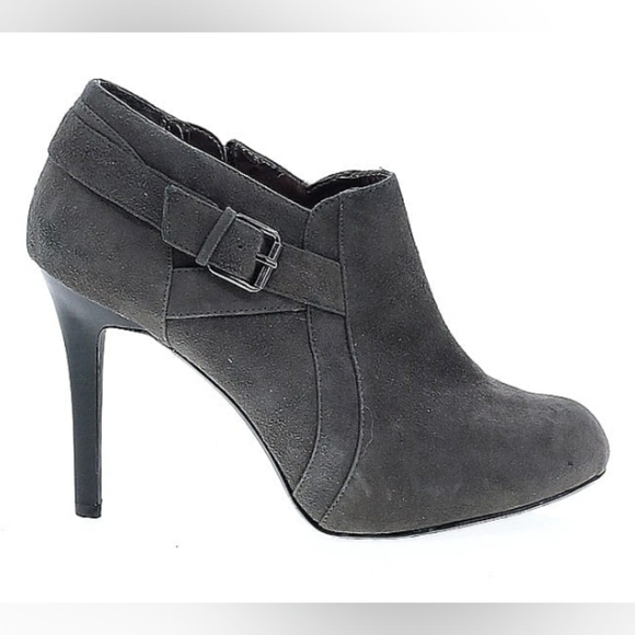 Alfani Shoes - Alfani Solid Ankle Boot Size 7.5